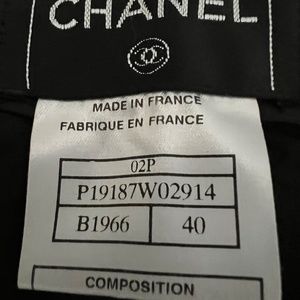 CHANEL Pants/Trousers